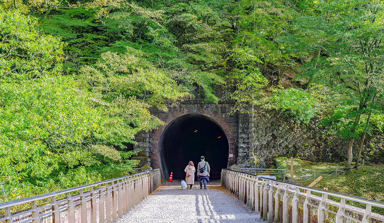 巨大建造物を訪ねて(3)|土木・産業遺産に触れる旅へ